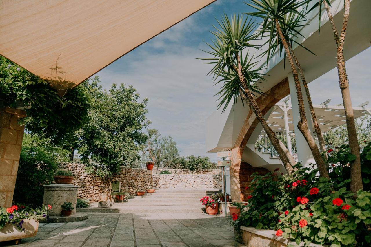 Masseria Agriturismo Il Sorriso Degli Ulivi - Dimora Di Charme Gallipoli Bagian luar foto
